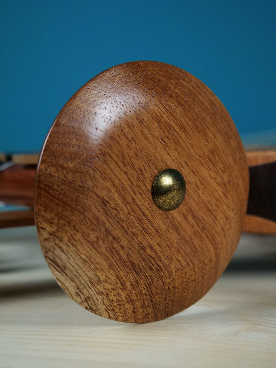 Kithara (Cithara) of the Golden Age with cedarwood soundboard, Luthieros Instruments, Koumartzis Familia, luthieros.com