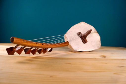 Ancient Sambuca – Ancient Harp like Lyre Luthieros Instruments | Koumartzis Familia, luthieros.comAncient Sambuca – Ancient Harp like Lyre Luthieros Instruments | Koumartzis Familia, luthieros.com