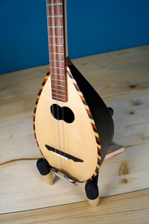 Tzouras | Handmade Greek Traditional String Instruments - Koumartzis familia - www.luthieros.com