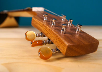 Tzouras | Handmade  Greek Traditional String Instruments - Koumartzis familia - www.luthieros.com