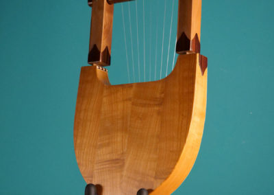 Phorminx – Advanced Lyre (7 or 9 strings) - Koumartzis Family - Luthieros.com