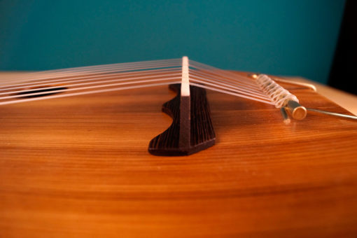 The Marvelous Lyre of Olympus with cedarwood – Chelys, 11 strings - Koumartzis familia - www.luthieros.com