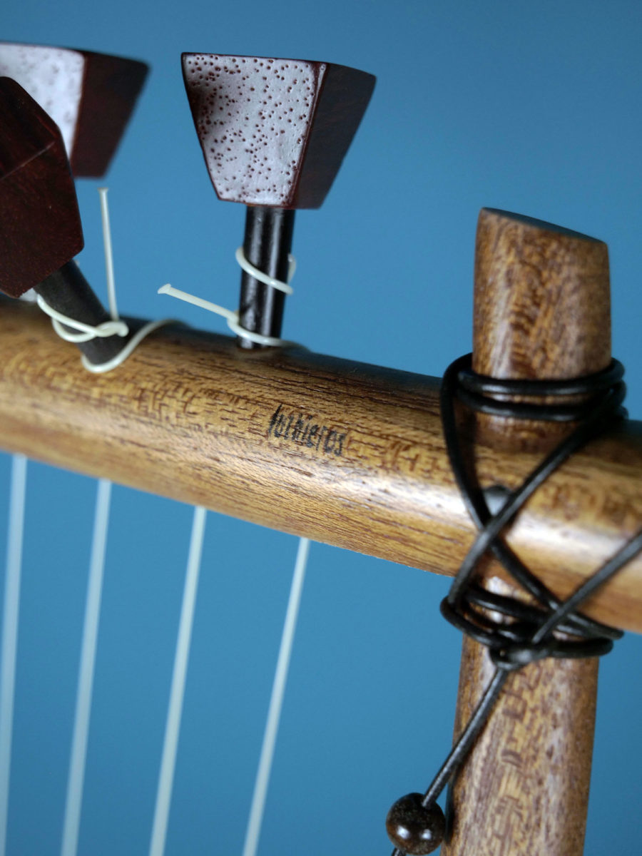 The Lyre of Orpheus – Ancient Greek Lyre (Chelys – 11 or 13 strings) – Top Quality HandCrafted Musical Instrument - Koumartzis familia - www.luthieros.com