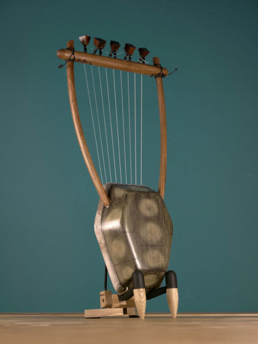 The Lyre of Orpheus – Ancient Greek Lyre (Chelys – 11 or 13 strings) – Top Quality HandCrafted Musical Instrument - Koumartzis familia - www.luthieros.com