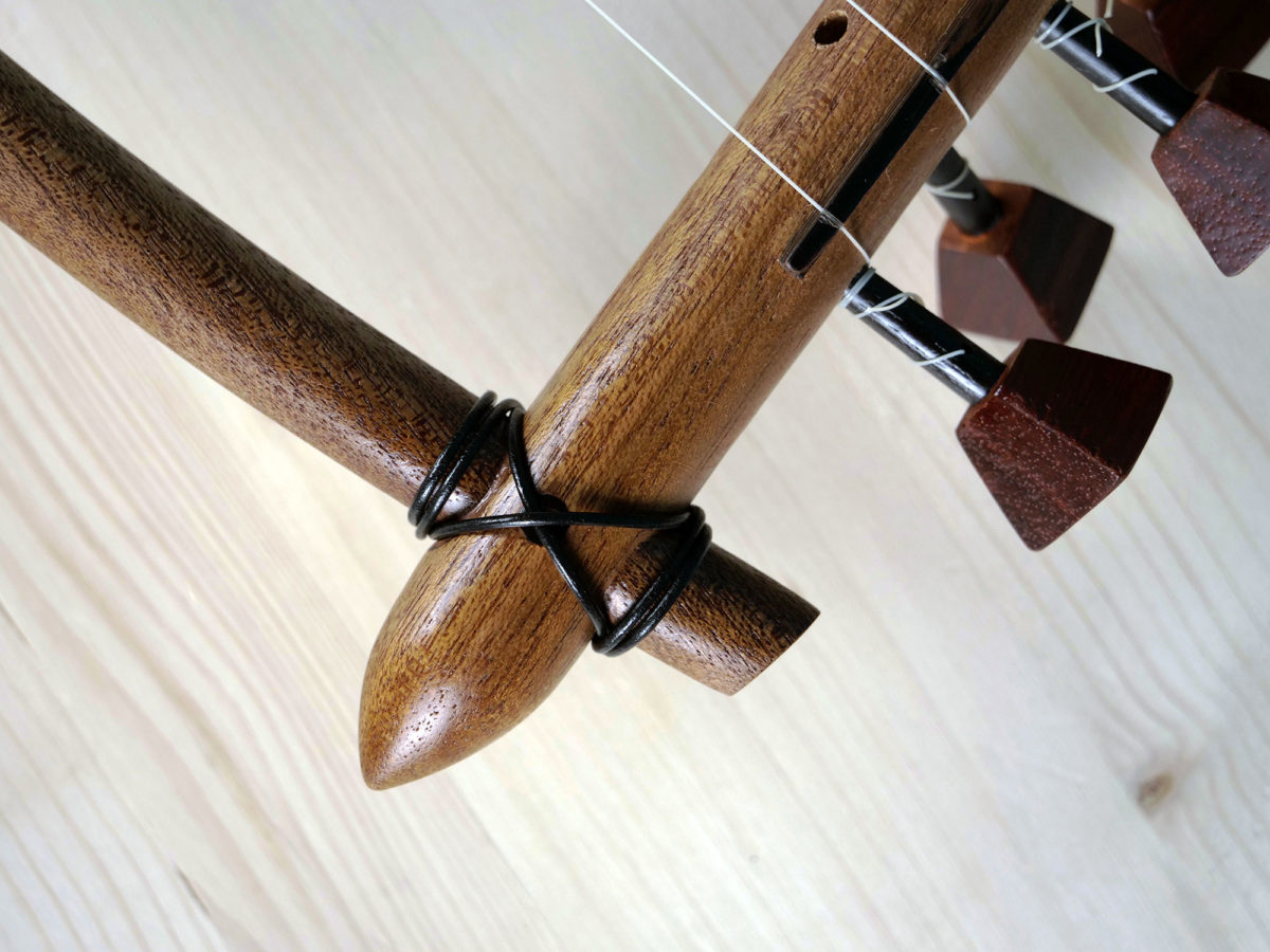 The Lyre of Orpheus – Ancient Greek Lyre (Chelys – 11 or 13 strings) – Top Quality HandCrafted Musical Instrument - Koumartzis familia - www.luthieros.com