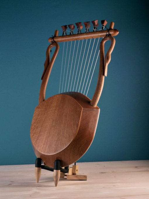 The Lyre of Thamyris – The Mortal Who Challenged the Muses – Ancient Greek Lyre (Chelys – 11 strings) – LUTHIEROS.com - Top Quality HandCrafted Instrument