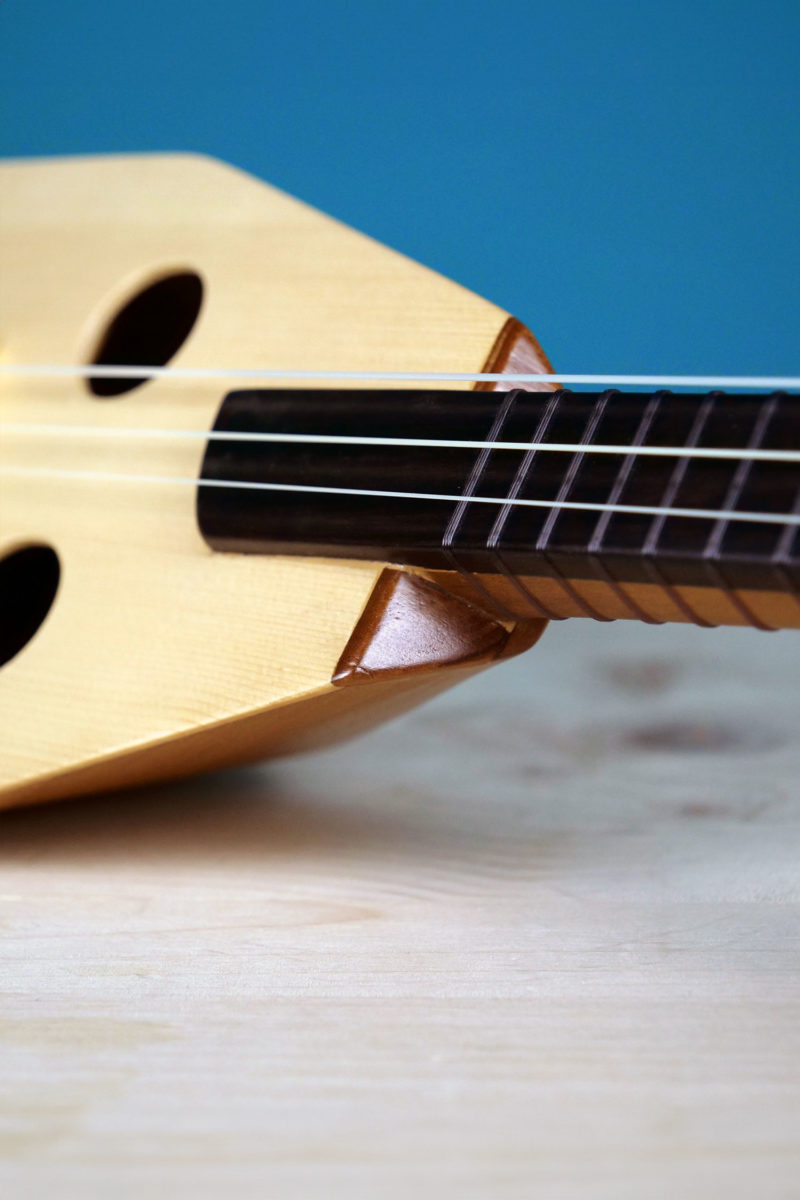 Pandura or Pandoura | ancient Greek string instrument with fretboard | Collector’s edition | LUTHIEROS Music Instruments | Koumartzis family | www.luthieros.com