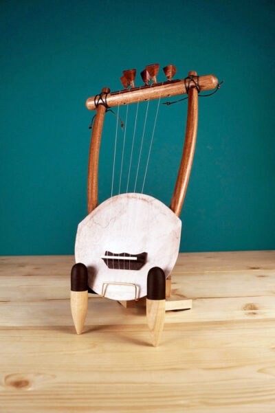 The Lyre of Linus – Ancient Greek Lyre (Chelys – 5 strings) – Top Quality HandCrafted Musical Instrument - Koumartzis familia - www.luthieros.com