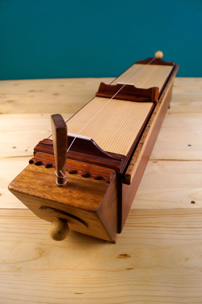 Monochord of Pythagoras - Top Quality HandCrafted Educational Musical Instrument - Koumartzis familia - www.luthieros.com